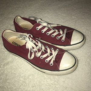 Maroon Converse. Women’s US size 8